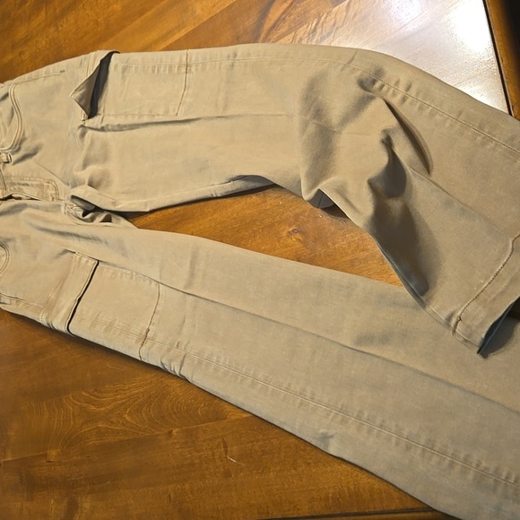 Vervet Tan Cargo Pants 30x32 - Picture 5 of 6